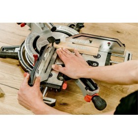 METABO KAPPSÄGE MIT ZUGFUNKTION KGSV 72 Xact SYM
