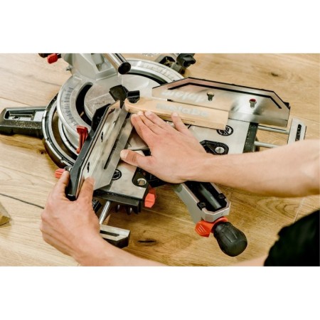 METABO KAPPSÄGE MIT ZUGFUNKTION KGSV 72 Xact SYM