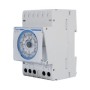 HAGER Quarz Zeitschaltuhr IP20 mit Wochenprogramm