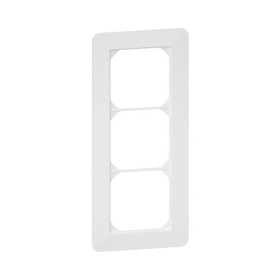 HAGER Kallysto.pro Abdeckrahmen 3fach vertikal weiss
